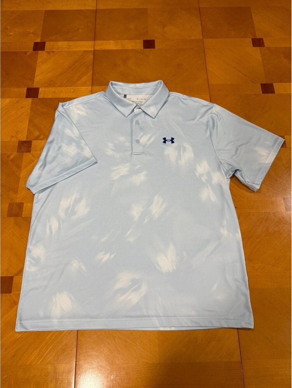 Under Armour Golf Polo Shirt XL Lt Blue Tie Dye Cloud Print Playoff Short Sleeve
